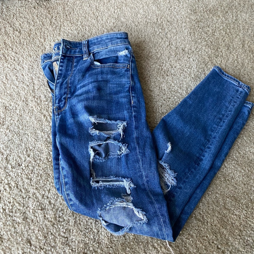 American Eagle Ripped Super Stretch X Jeans